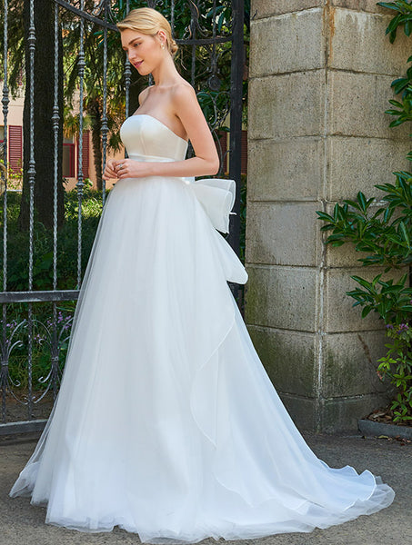 Elegant Strapless Bridal Ballgown
