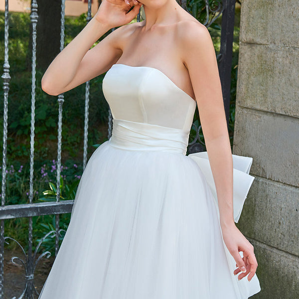 Elegant Strapless Bridal Ballgown