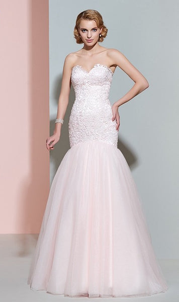 Lace Sweetheart Trumpet Wedding Dress