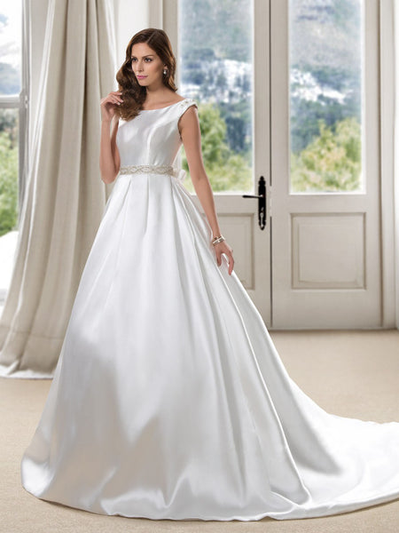 Luxury Ball Gown Wedding Dress