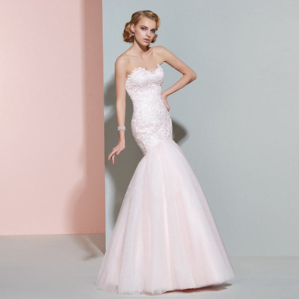 Lace Sweetheart Trumpet Wedding Dress