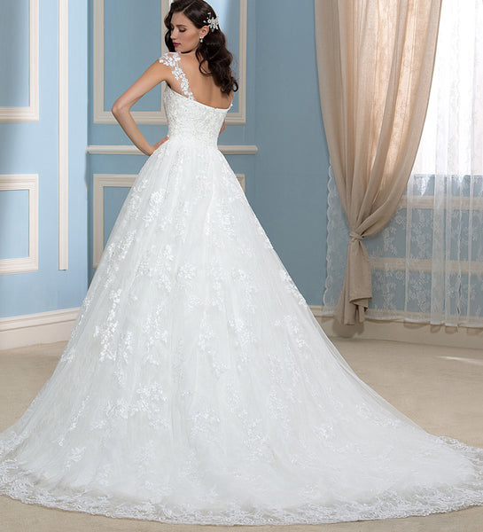 Vintage Lace Bridal Ball Gown
