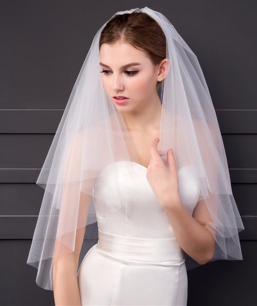 Mid-Length Cut Edge Elegant Soft Tulle Veil
