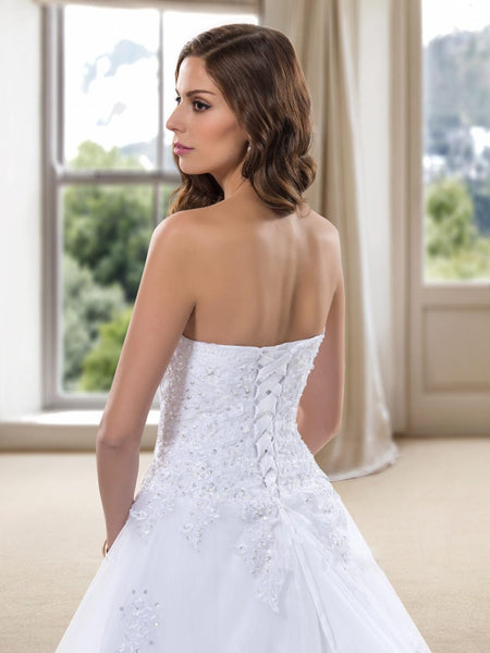 Chic A-Line Wedding Gown