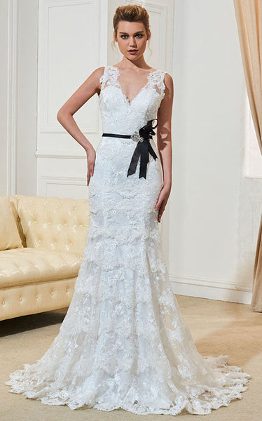 V-Back Lace Wedding Dress