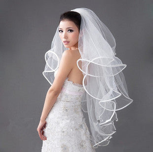 Ruffled Edge Mid-Length Veil